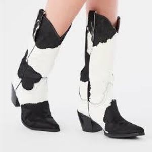 Jeffery Campbell Dagget Cow print boots